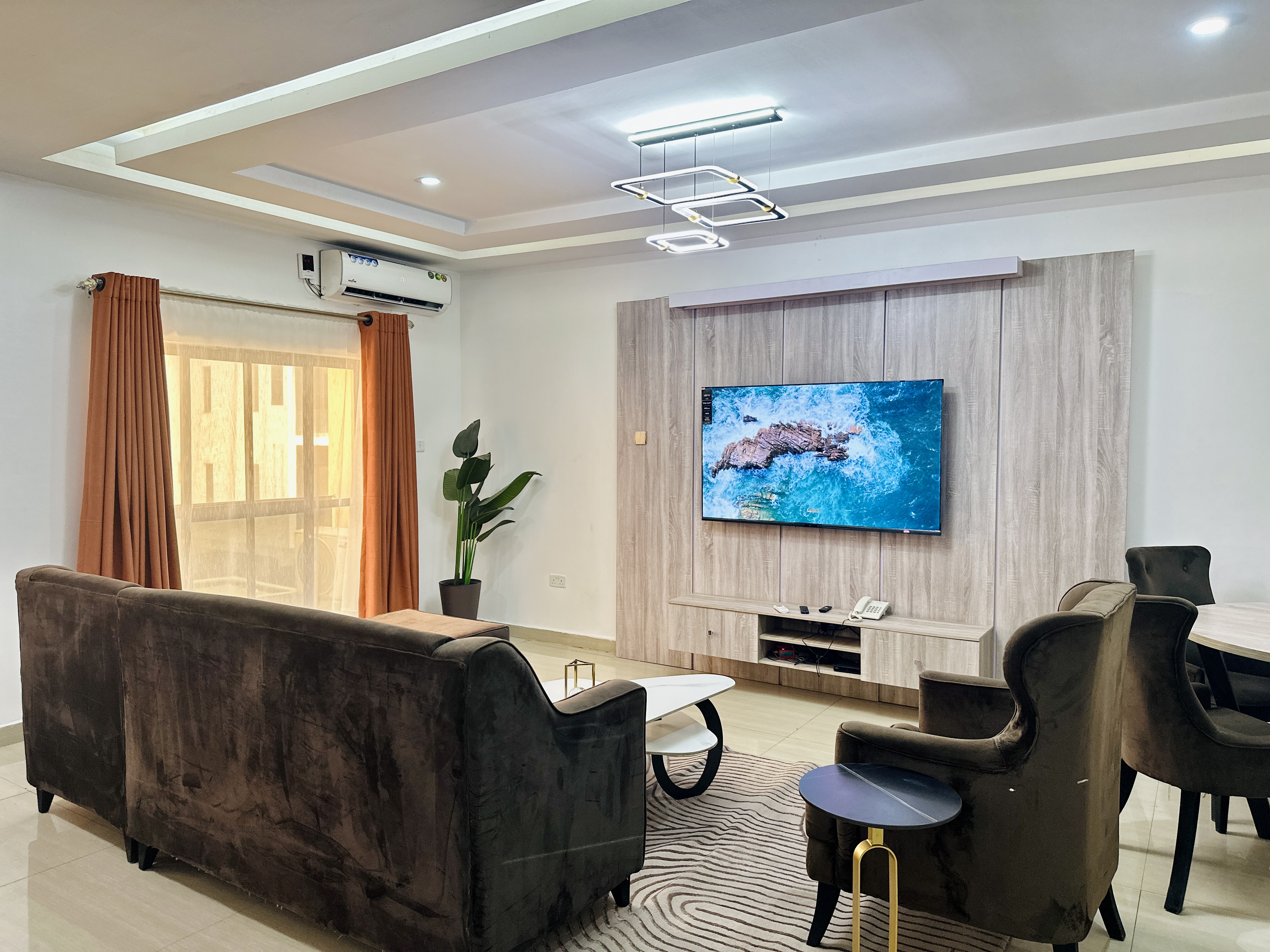 Why Short Let Apartments Are Better Than Hotels in Lagos