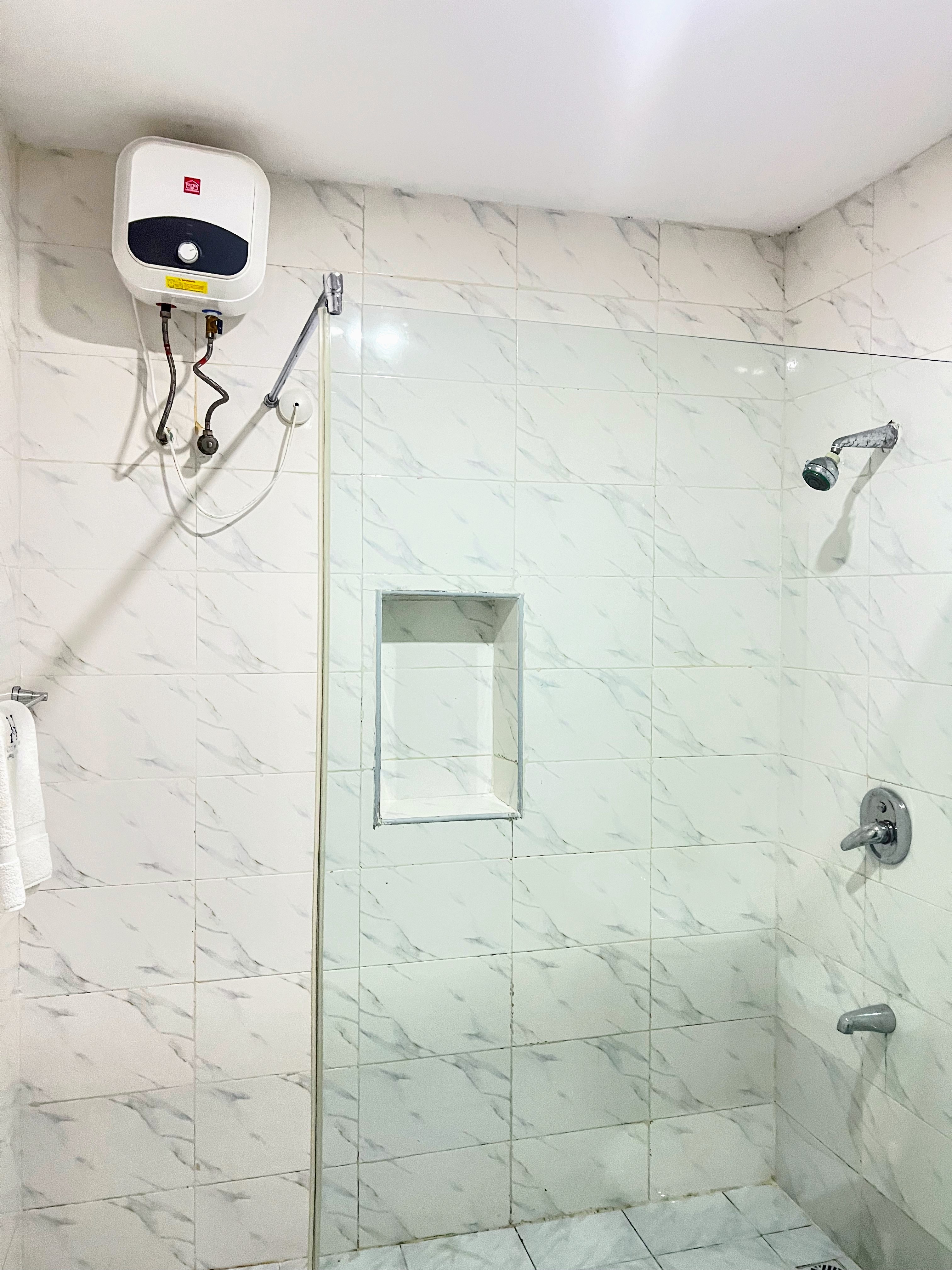 Sapphire by Gemmes Apartment