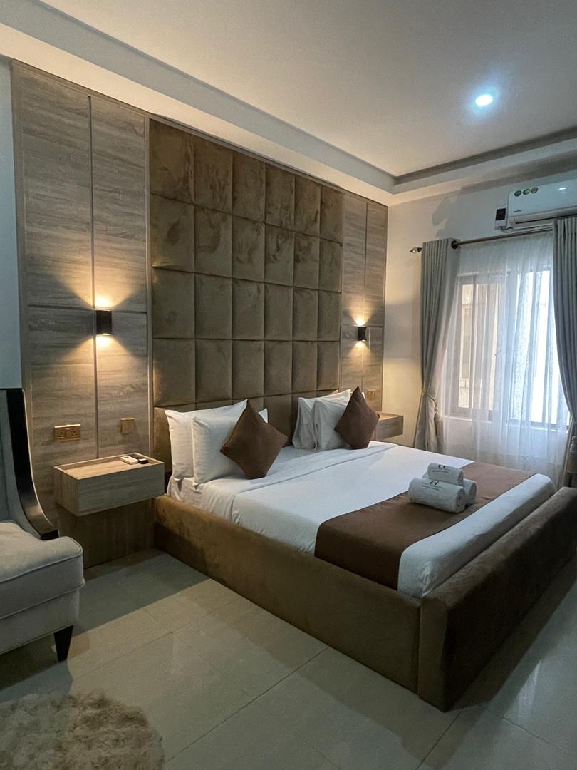 Sunstone by Gemmes Apartment